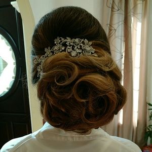 Crystal Bridal Hairpiece, worn once